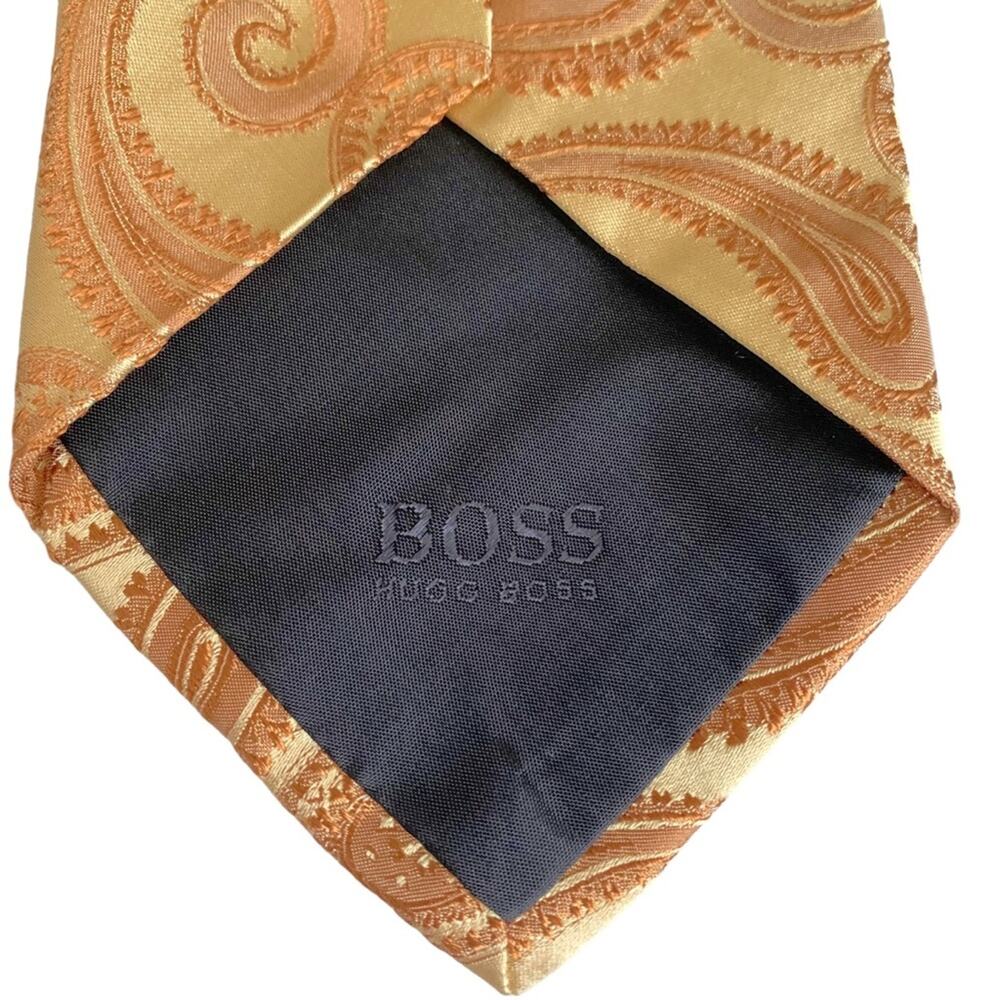 Hugo Boss Vintage Gold Paisley 100% Silk Tie - Picture 5 of 7